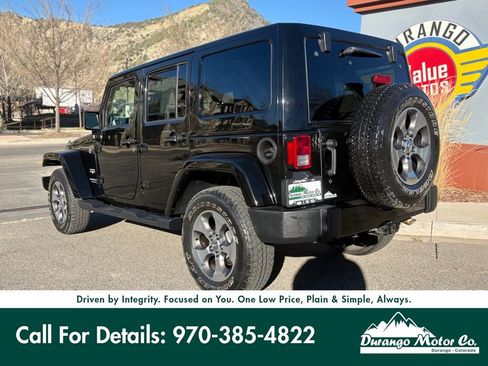 Used 2017 Jeep Wrangler Unlimited Sahara w/ Max Tow Package image 5