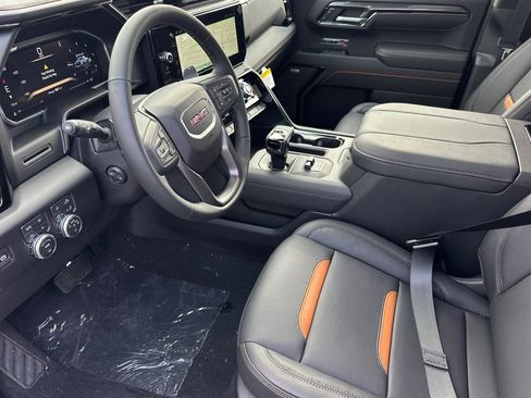 New 2026 GMC Sierra 1500 AT4 w/ AT4 Premium Package image 8