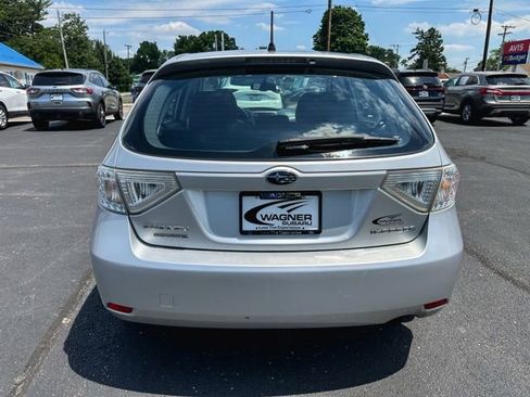 Used 2011 Subaru Impreza 2.5i Premium w/ PWR Moonroof Value Pkg AWD/4WD image 7