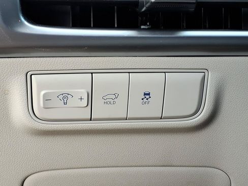 Used 2025 Hyundai Tucson SEL FWD image 19