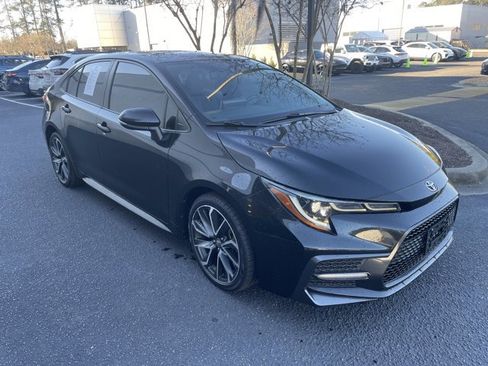Used 2020 Toyota Corolla SE image 4