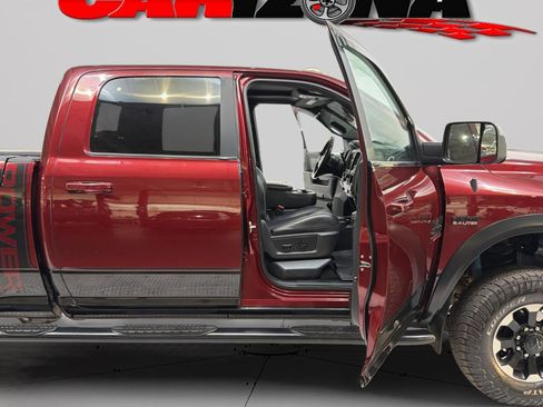 Used 2017 RAM 2500 Power Wagon w/ Leather & Luxury Group AWD/4WD image 17
