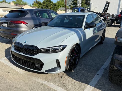 Used 2024 BMW M340i w/ Premium Package RWD image 2