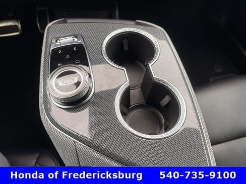 Used 2025 Cadillac Optiq Luxury 1 AWD/4WD image 39