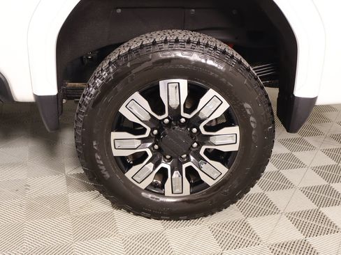 Used 2024 GMC Sierra 2500 Denali w/ Denali Reserve Package AWD/4WD image 20