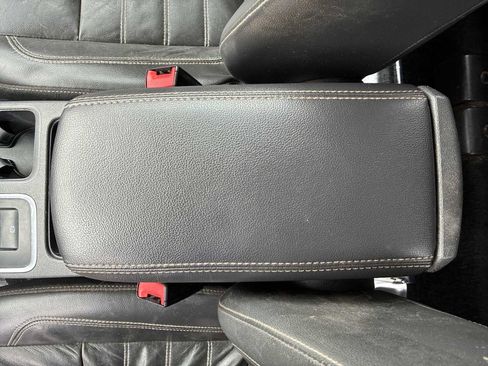 Used 2018 Ford Escape SEL AWD/4WD image 20