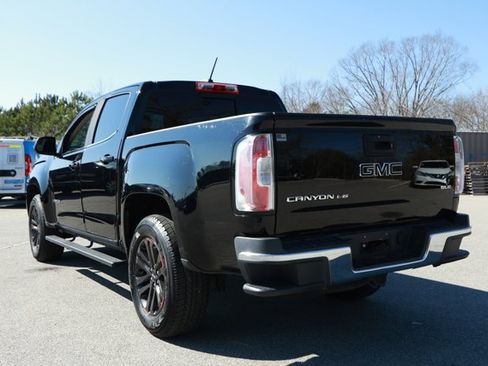 Used 2019 GMC Canyon SLE w/ Elevation Edition image 9