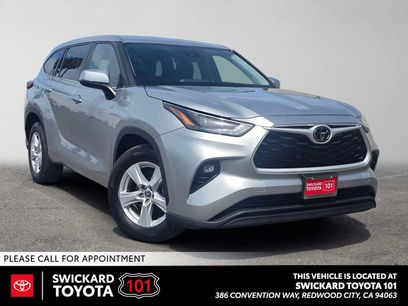 Used 2024 Toyota Highlander LE
