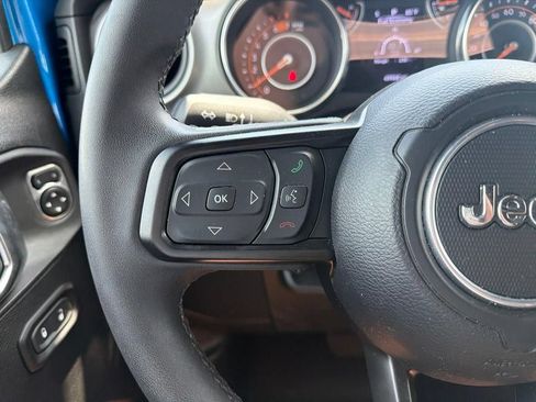 Used 2023 Jeep Wrangler Sport AWD/4WD image 33