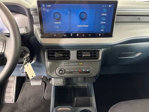 New 2026 Ford Maverick XL FWD image 28