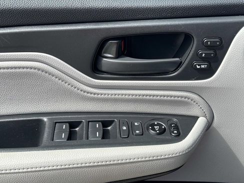 Used 2019 Honda Odyssey Touring image 21