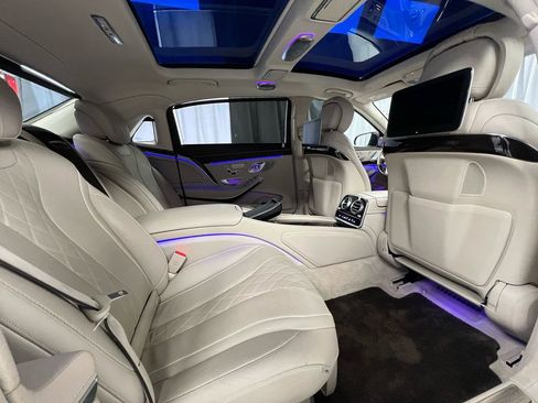 Used 2019 Mercedes-Benz Maybach S 650 image 27