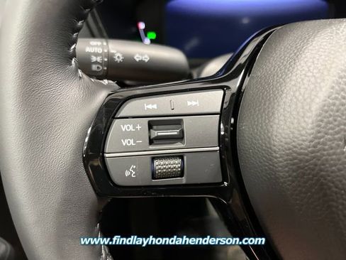Used 2026 Honda CR-V EX-L image 17