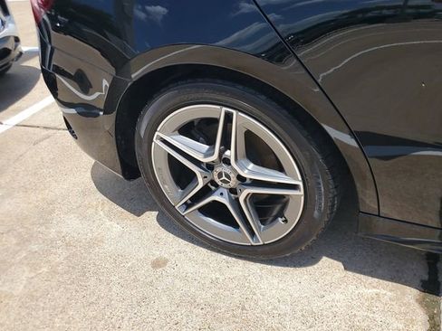 Used 2021 Mercedes-Benz A 220 4MATIC w/ AMG Line image 5