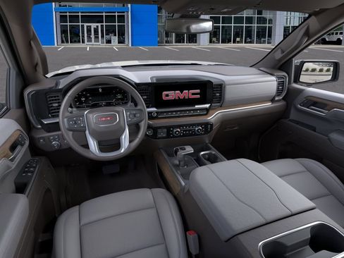 New 2026 GMC Sierra 1500 SLT AWD/4WD image 15