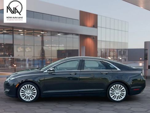 Used 2014 Lincoln MKZ AWD w/ Equipment Group 102A Reserve image 5