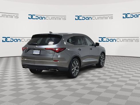 Used 2022 Acura MDX SH-AWD w/ Technology Package image 18