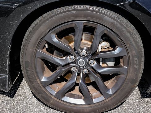 Used 2019 Nissan 370Z Coupe w/ Z34 Heritage Edition - Black image 12