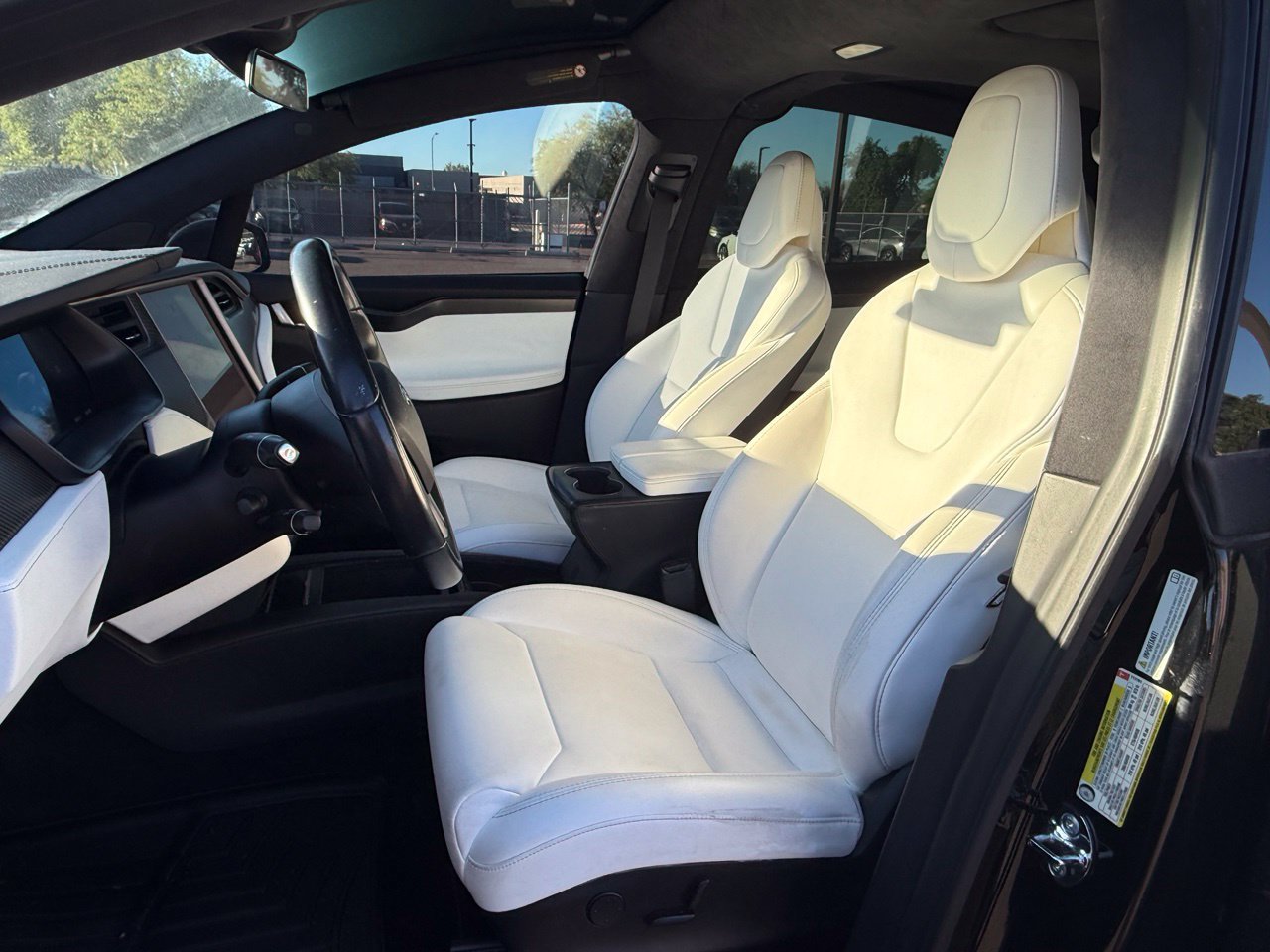 Used 2018 Tesla Model X 75D AWD/4WD image 12
