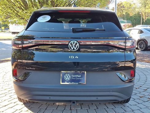 Certified 2022 Volkswagen ID.4 Pro image 5