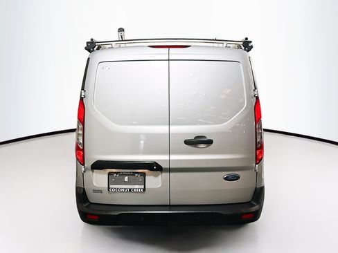 Used 2019 Ford Transit Connect XLT FWD image 4