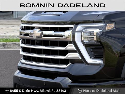 New 2026 Chevrolet Silverado 2500 High Country w/ High Country Premium Package AWD/4WD image 13