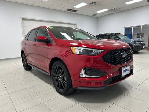 Used 2022 Ford Edge ST-Line image 4