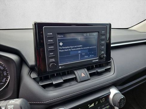 Used 2021 Toyota RAV4 XLE w/ Convenience Package FWD image 13