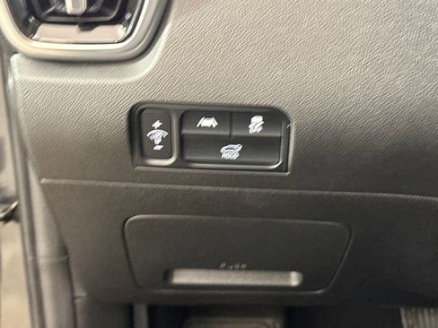 Used 2023 Kia Sorento SX image 19
