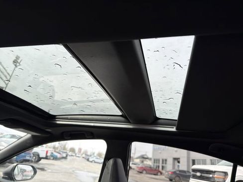 Used 2025 Toyota Camry XSE image 13