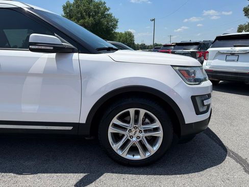 Used 2017 Ford Explorer Limited FWD image 47