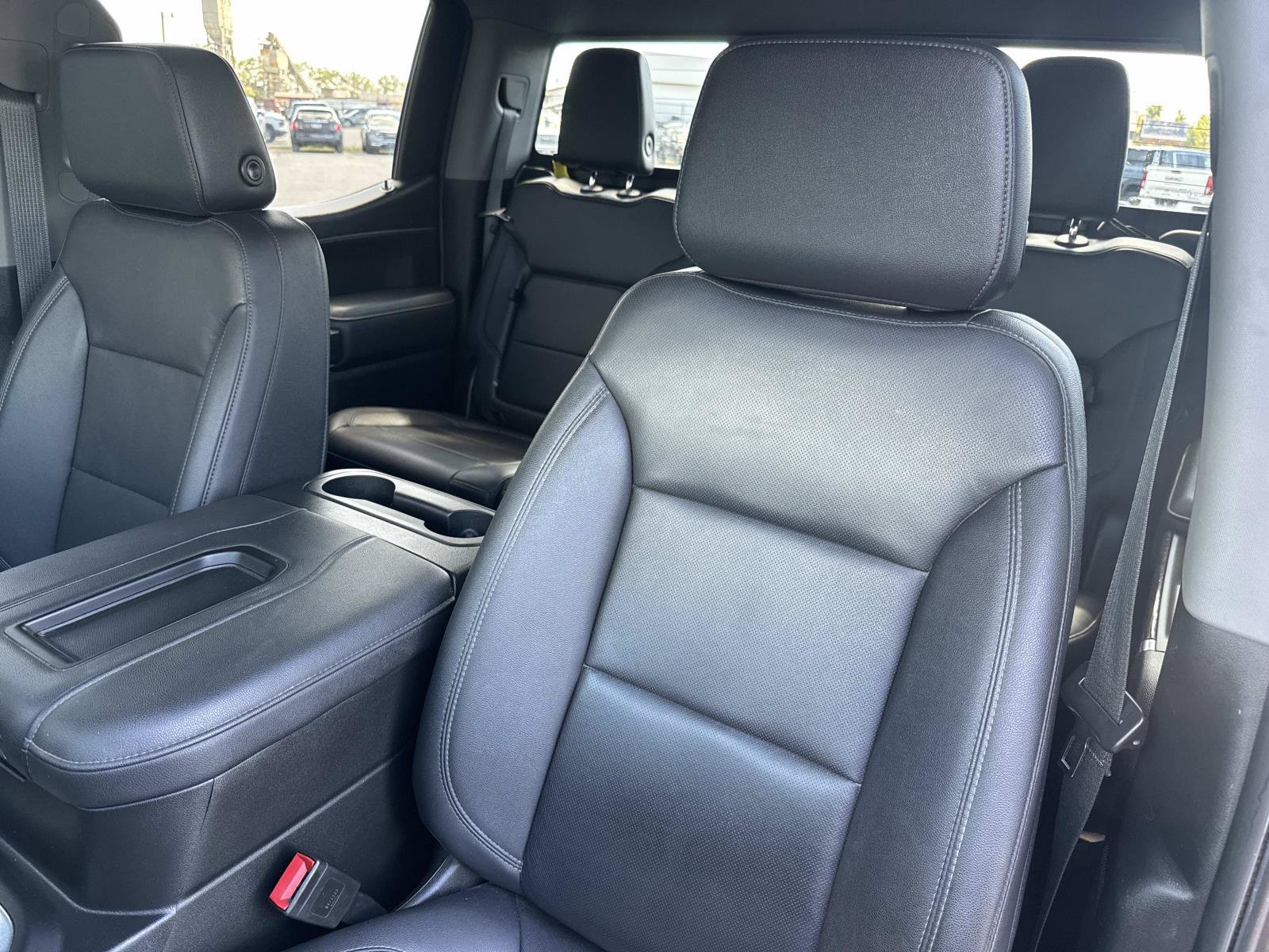 Used 2022 Chevrolet Silverado 1500 LTZ AWD/4WD image 26