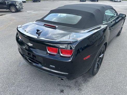 Used 2011 Chevrolet Camaro SS RWD image 13
