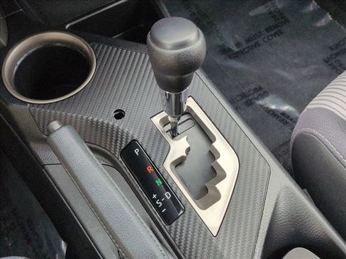 Used 2014 Toyota RAV4 XLE image 12