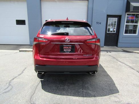 Used 2017 Lexus NX 200t FWD image 12