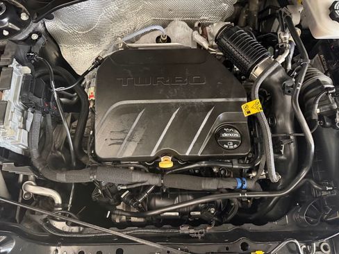 Used 2020 Buick Encore GX Preferred FWD image 9