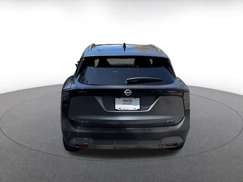 Used 2026 Nissan Kicks SV w/ Cold Weather Package AWD/4WD image 12