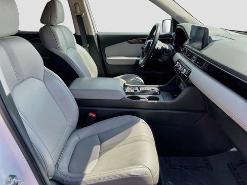 Used 2024 Honda Pilot Touring image 30