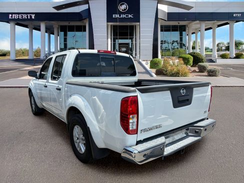 Used 2018 Nissan Frontier SV w/ Value Truck Package RWD image 4
