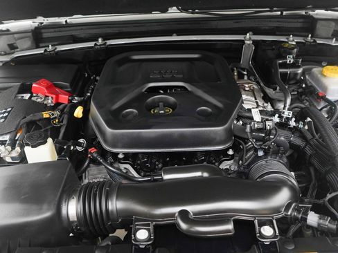 Used 2023 Jeep Wrangler Sahara w/ Cold Weather Group image 31