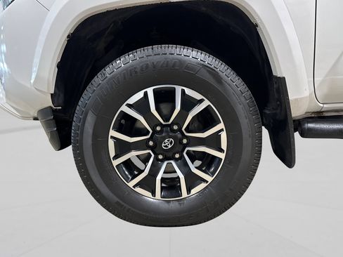 Used 2020 Toyota Tacoma TRD Sport image 49