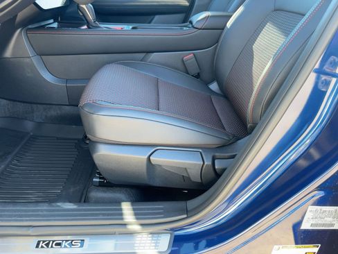 New 2026 Nissan Kicks SR w/ SR Premium Package AWD/4WD image 14