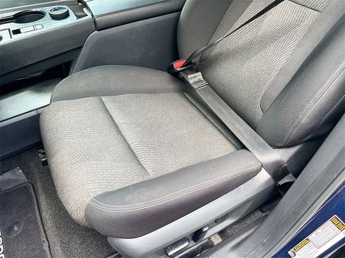 Used 2024 Nissan Rogue SV image 18