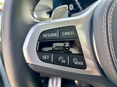 Used 2024 BMW X6 xDrive40i w/ M Sport Professional Package image 19