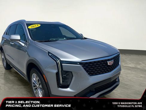 Used 2024 Cadillac XT4 Premium Luxury AWD/4WD image 10