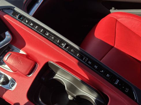 Used 2023 Chevrolet Corvette Stingray Preferred Cpe w/ 2LT image 34