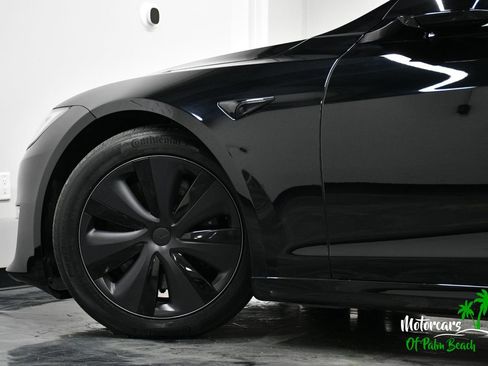 Used 2024 Tesla Model S AWD/4WD image 8