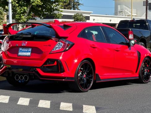 Used 2021 Honda Civic Type R image 9