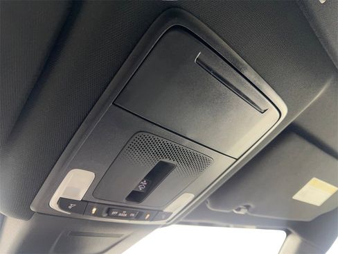 Used 2025 Honda CR-V Sport image 75