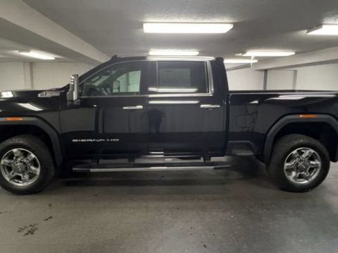 Certified 2025 GMC Sierra 2500 SLT w/ SLT Premium Package AWD/4WD image 5